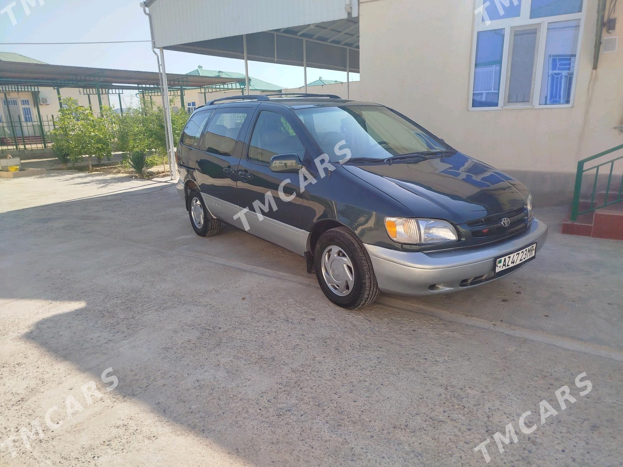 Toyota Sienna 2000 - 120 000 TMT - Мары - img 7
