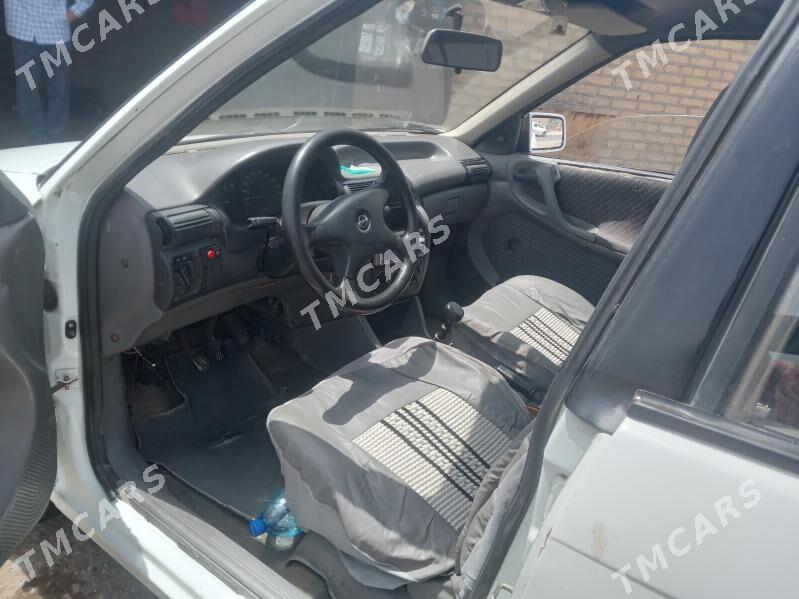 Opel Astra 1992 - 31 000 TMT - Мары - img 5