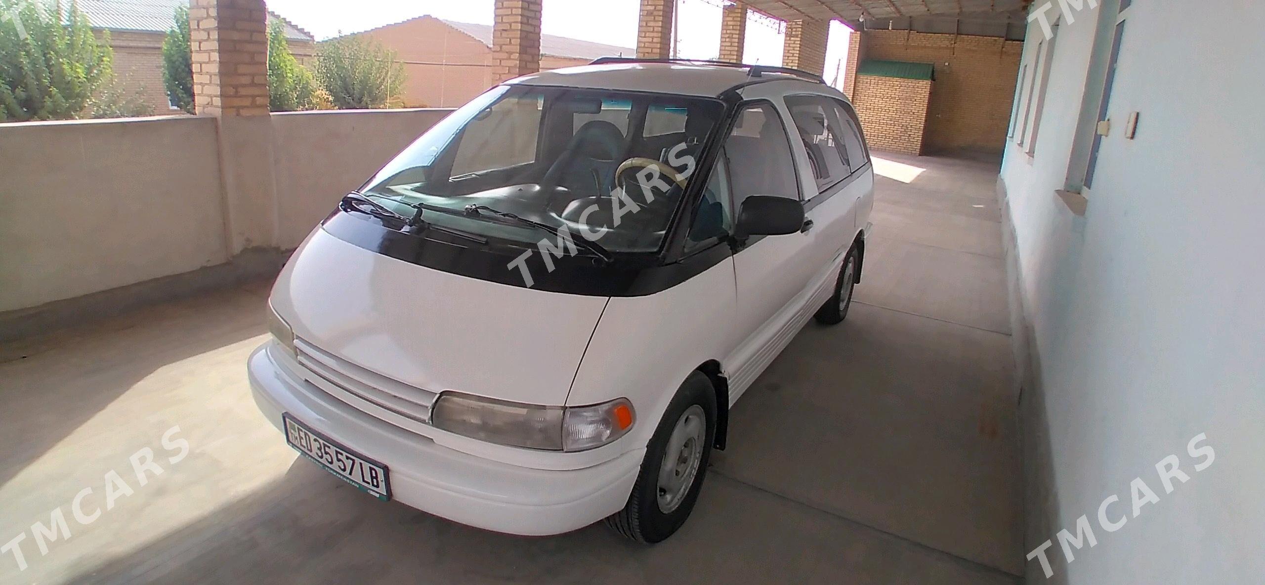 Toyota Previa 1993 - 65 000 TMT - Халач - img 8