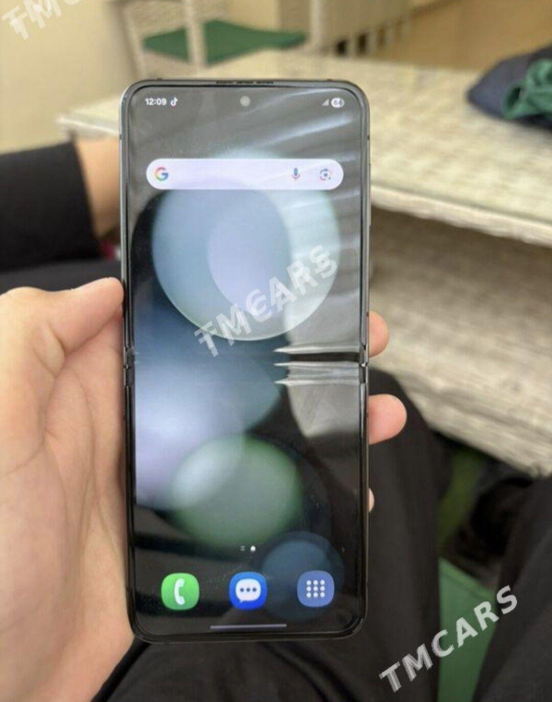 Samsung Galaxy Z flip 5 Gyssag - Ашхабад - img 3