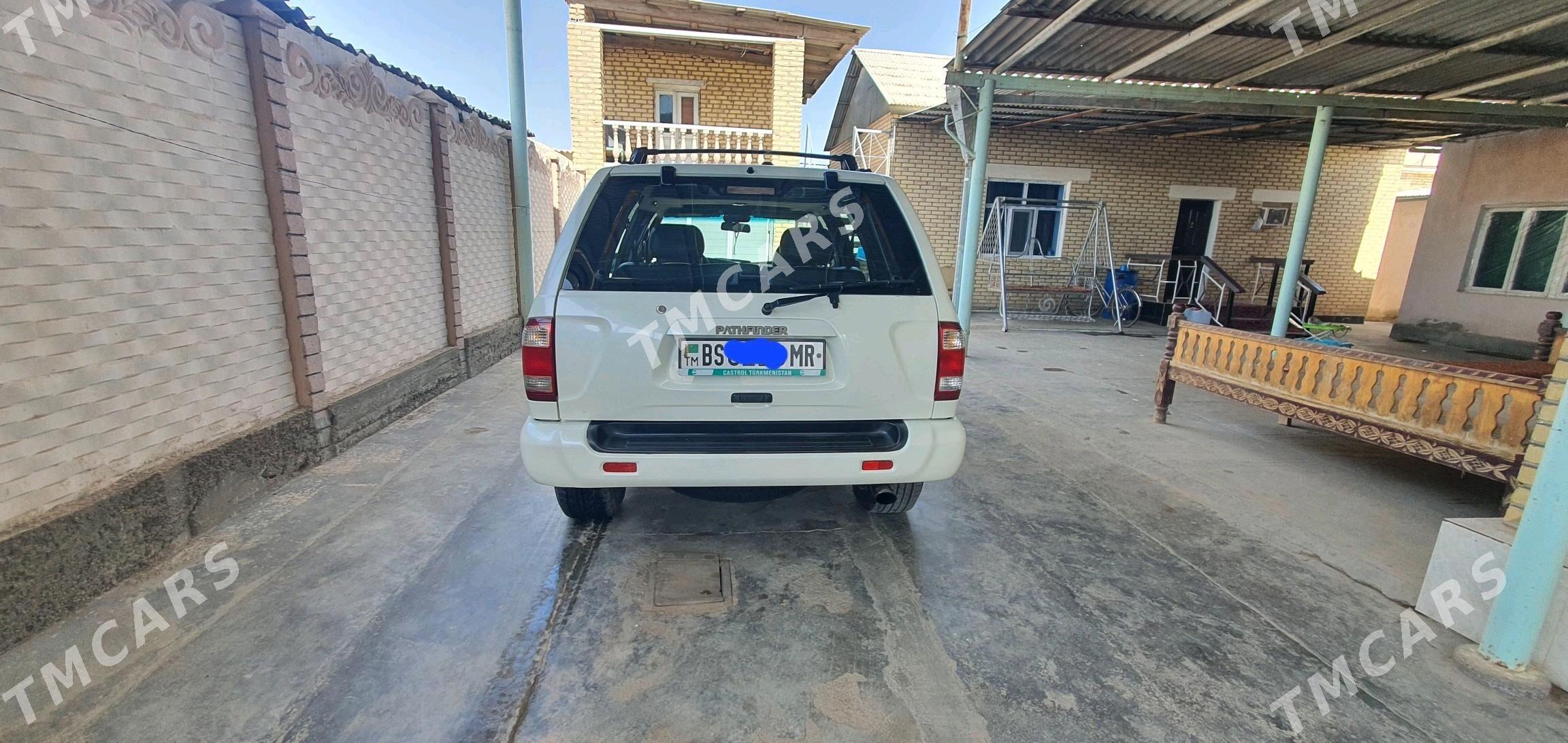 Nissan Pathfinder 2004 - 150 000 TMT - Байрамали - img 3