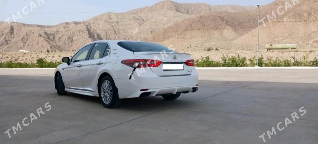 Toyota Camry 2018 - 320 000 TMT - Balkanabat - img 5