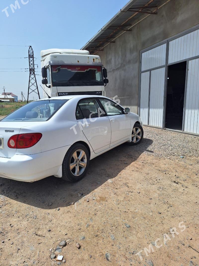 Toyota Corolla 2004 - 118 000 TMT - Baýramaly - img 3