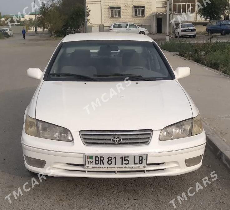 Toyota Camry 2001 - 135 000 TMT - Туркменабат - img 2