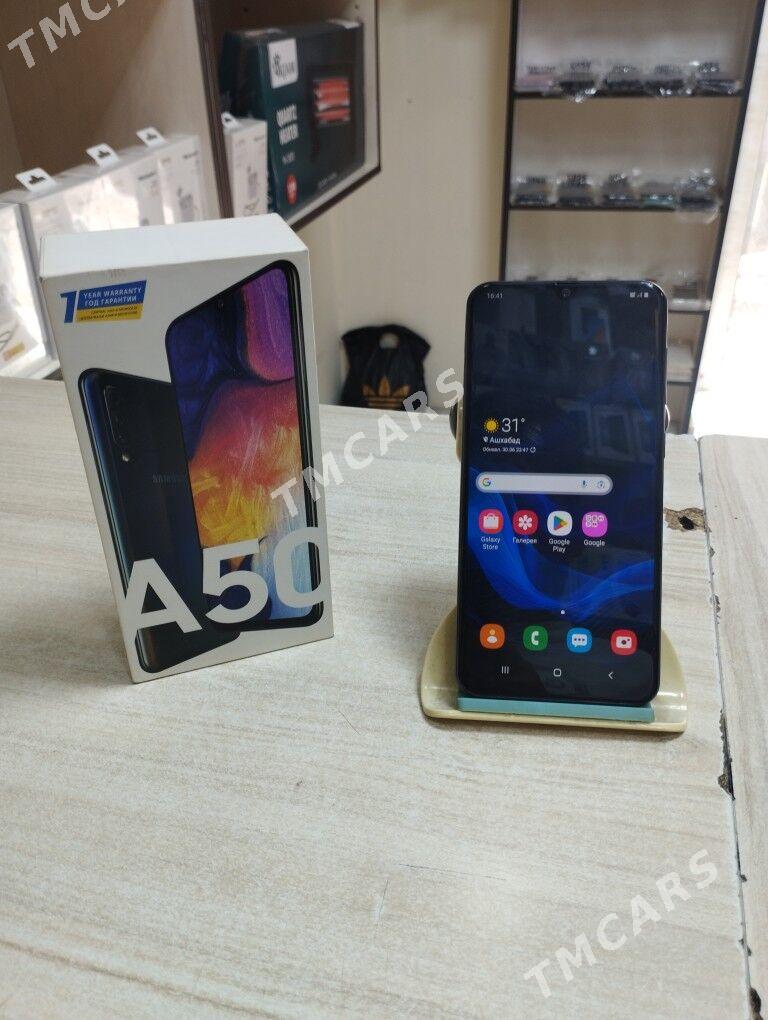 Samsung A50 4/64gb - 30 mkr - img 2