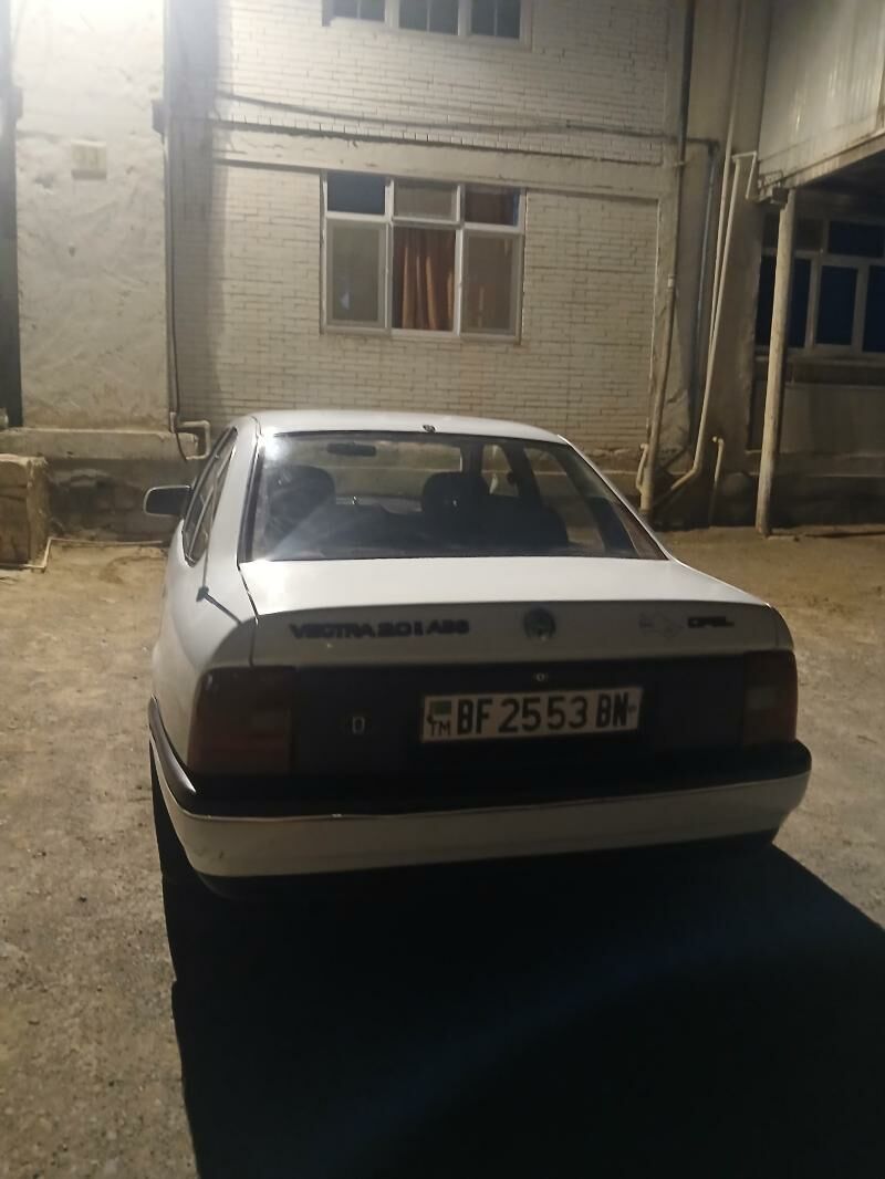Opel Vectra 1989 - 40 000 TMT - Туркменбаши - img 3