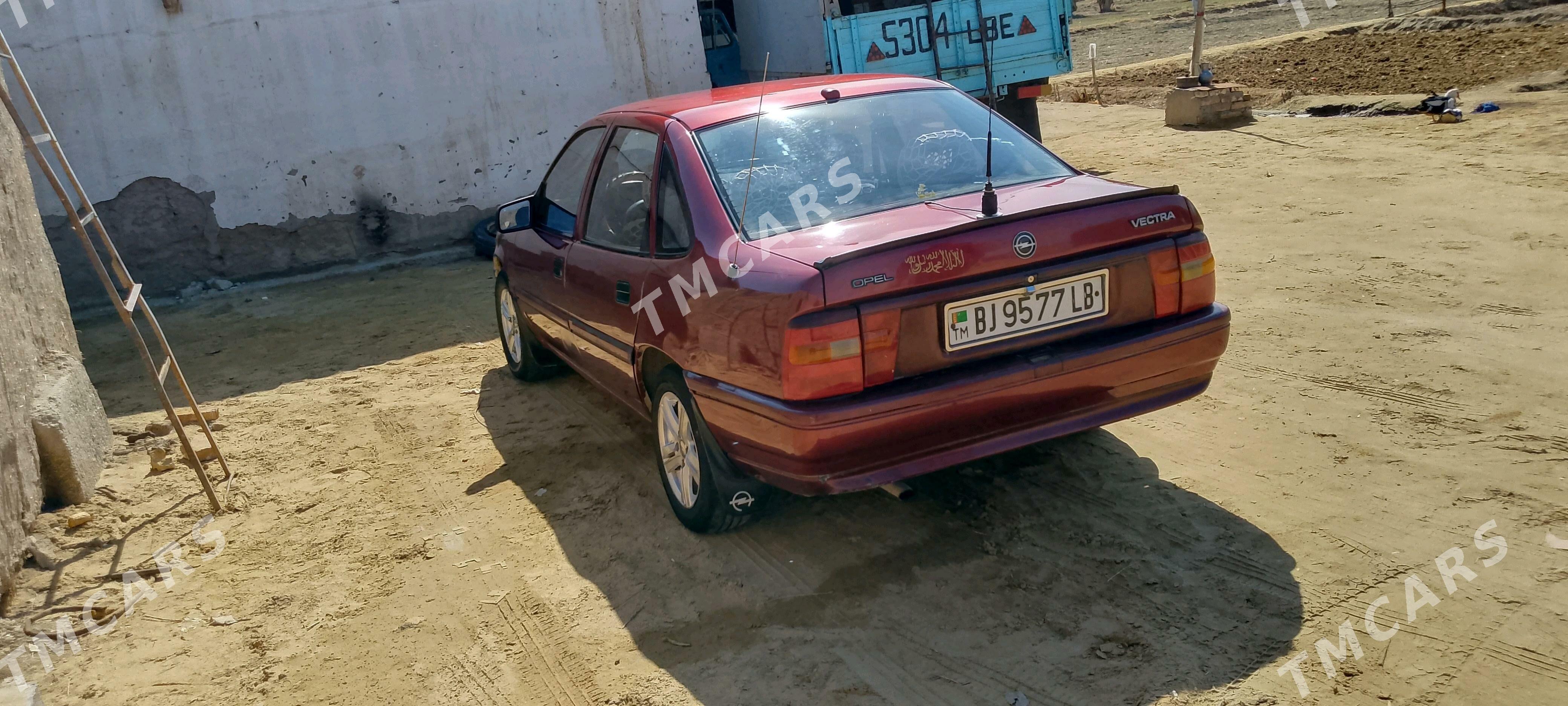Opel Vectra 1991 - 30 000 TMT - Darganata - img 5