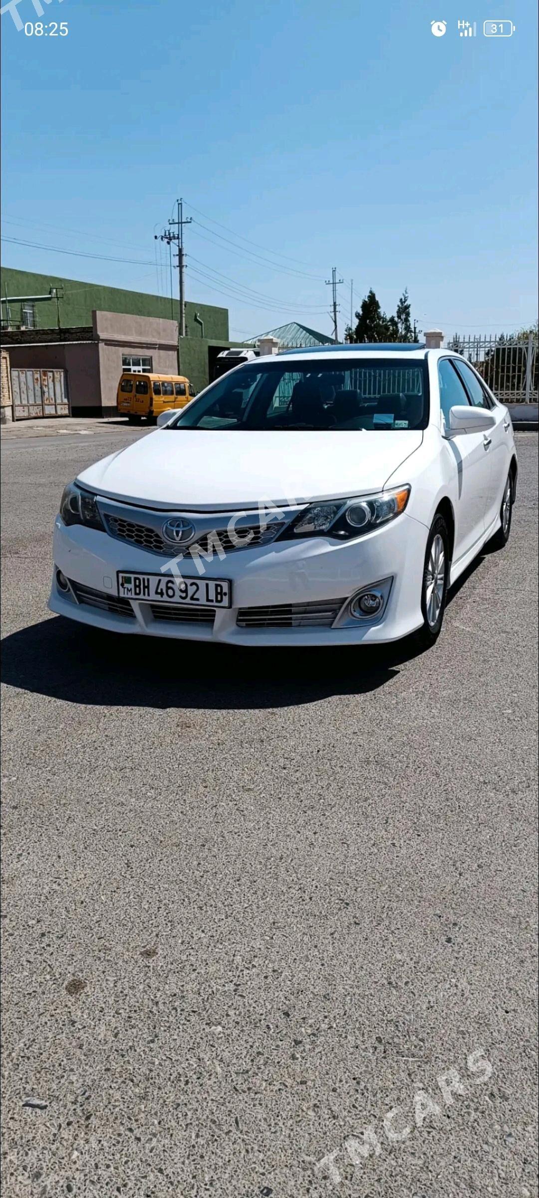 Toyota Camry 2012 - 220 000 TMT - Дянев - img 2