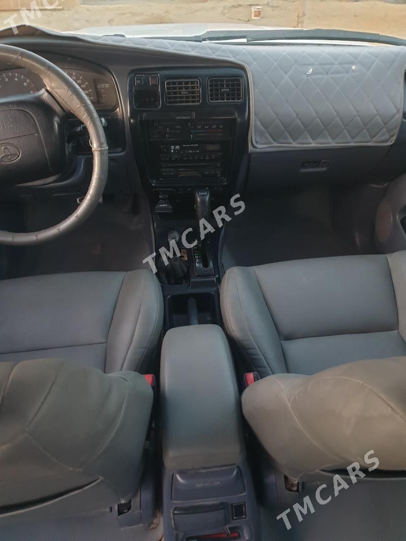 Toyota 4Runner 1998 - 100 000 TMT - Sakar - img 5