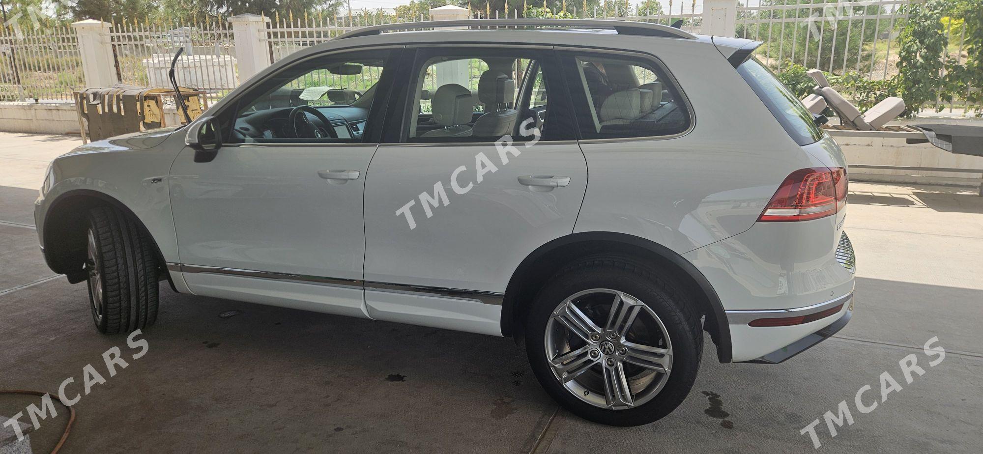 Volkswagen Touareg 2016 - 620 000 TMT - Ашхабад - img 3