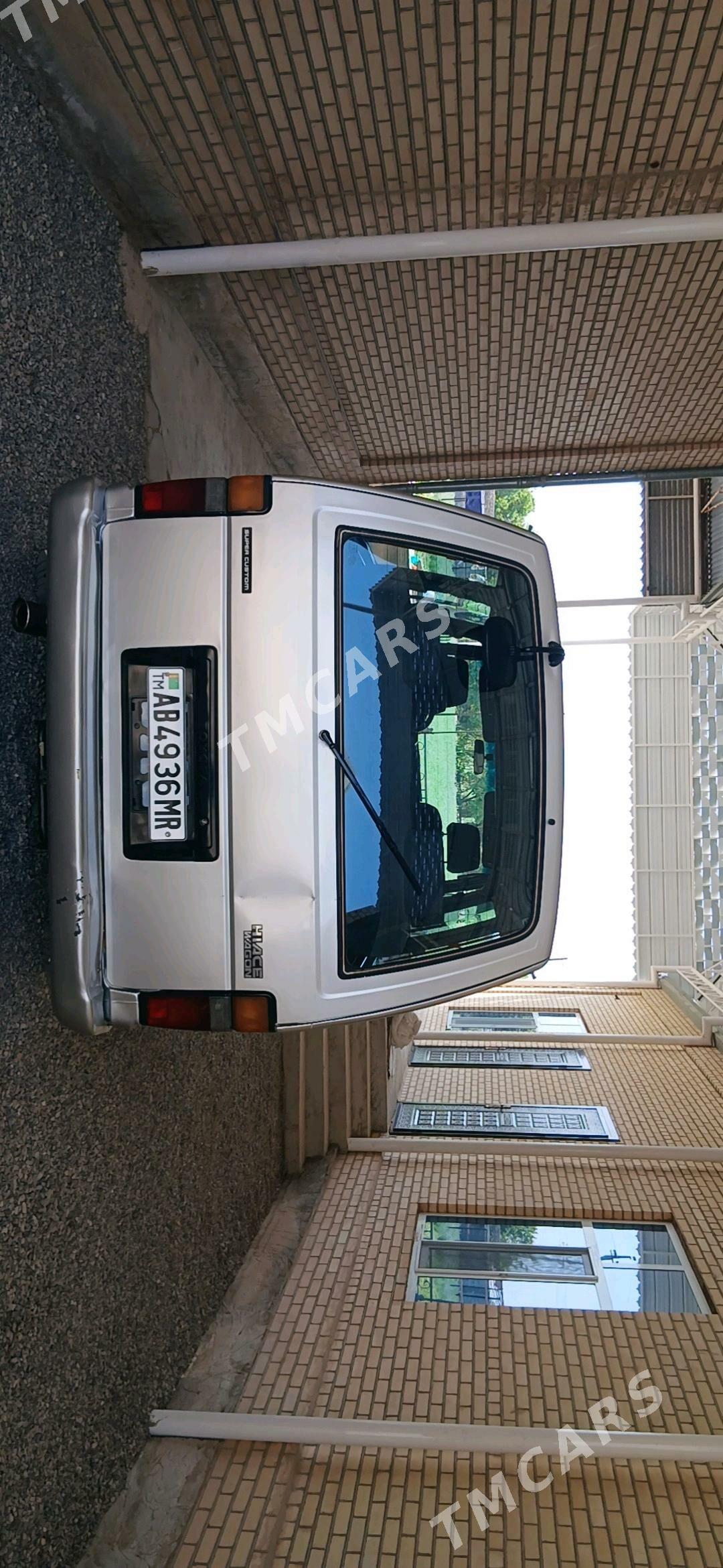 Toyota Hiace 1989 - 60 000 TMT - Mary - img 7