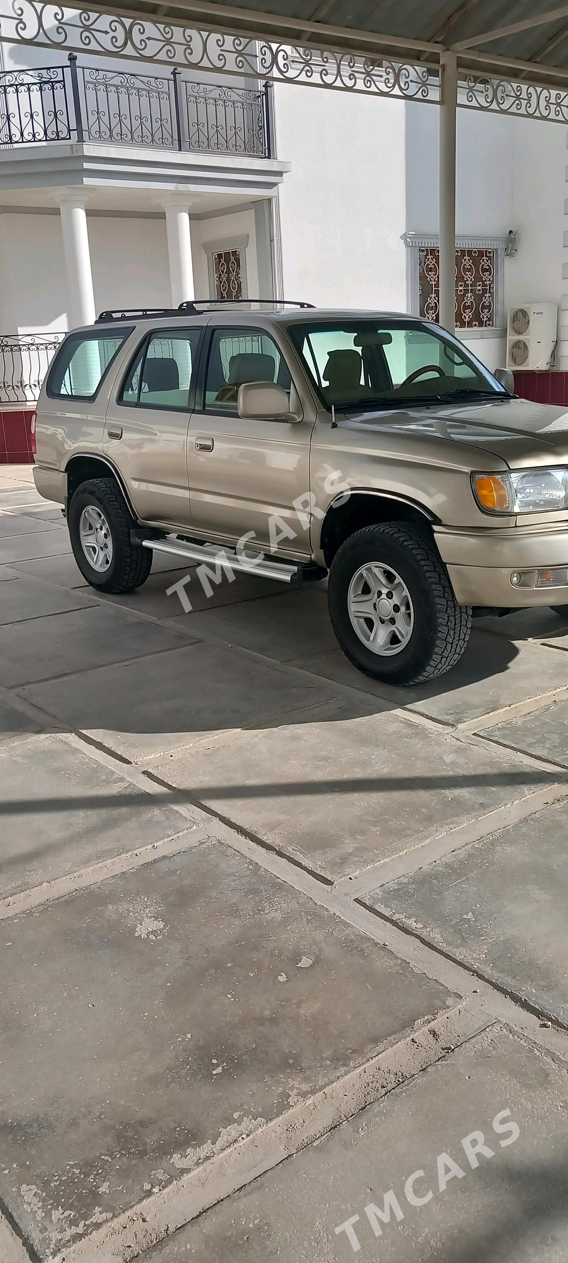 Toyota 4Runner 2002 - 200 000 TMT - Балканабат - img 2