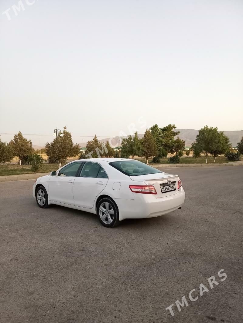 Toyota Camry 2010 - 168 000 TMT - Bäherden - img 4