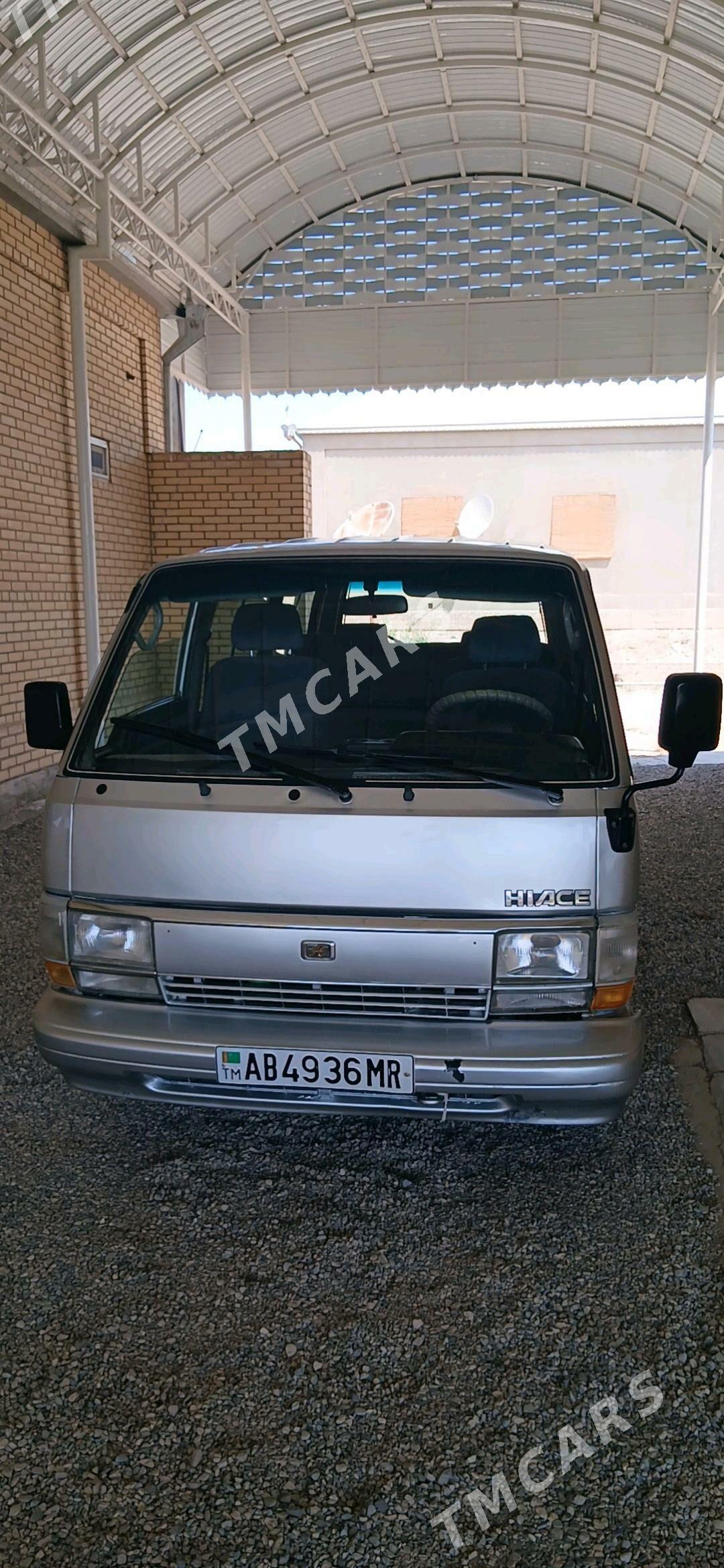 Toyota Hiace 1989 - 60 000 TMT - Mary - img 8