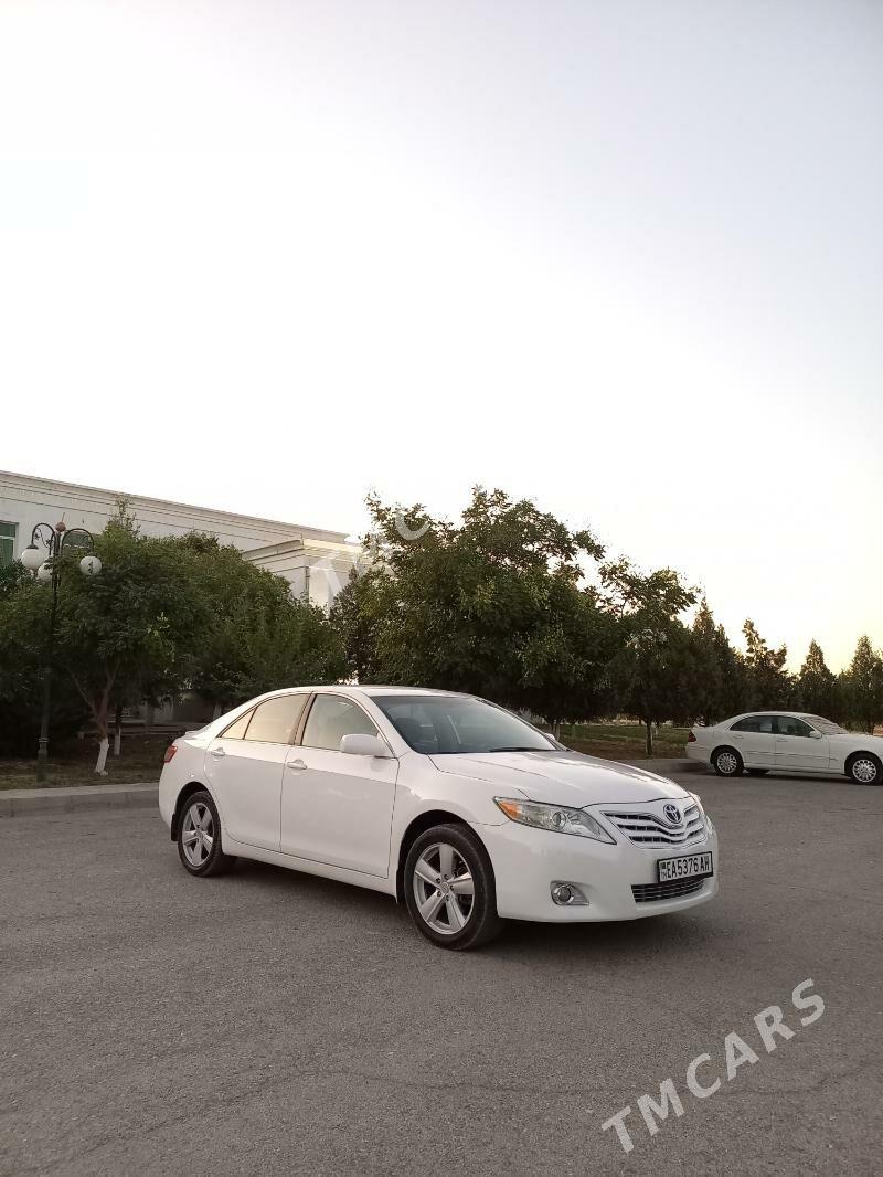 Toyota Camry 2010 - 168 000 TMT - Bäherden - img 3