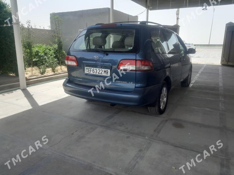 Toyota Sienna 2002 - 150 000 TMT - Mary - img 2