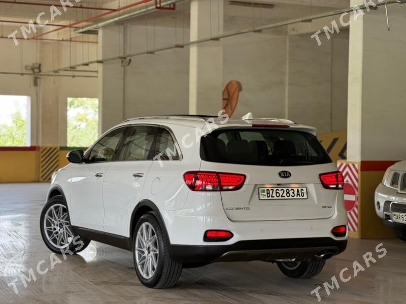 Kia Sorento 2017 - 340 000 TMT - Hitrowka - img 4