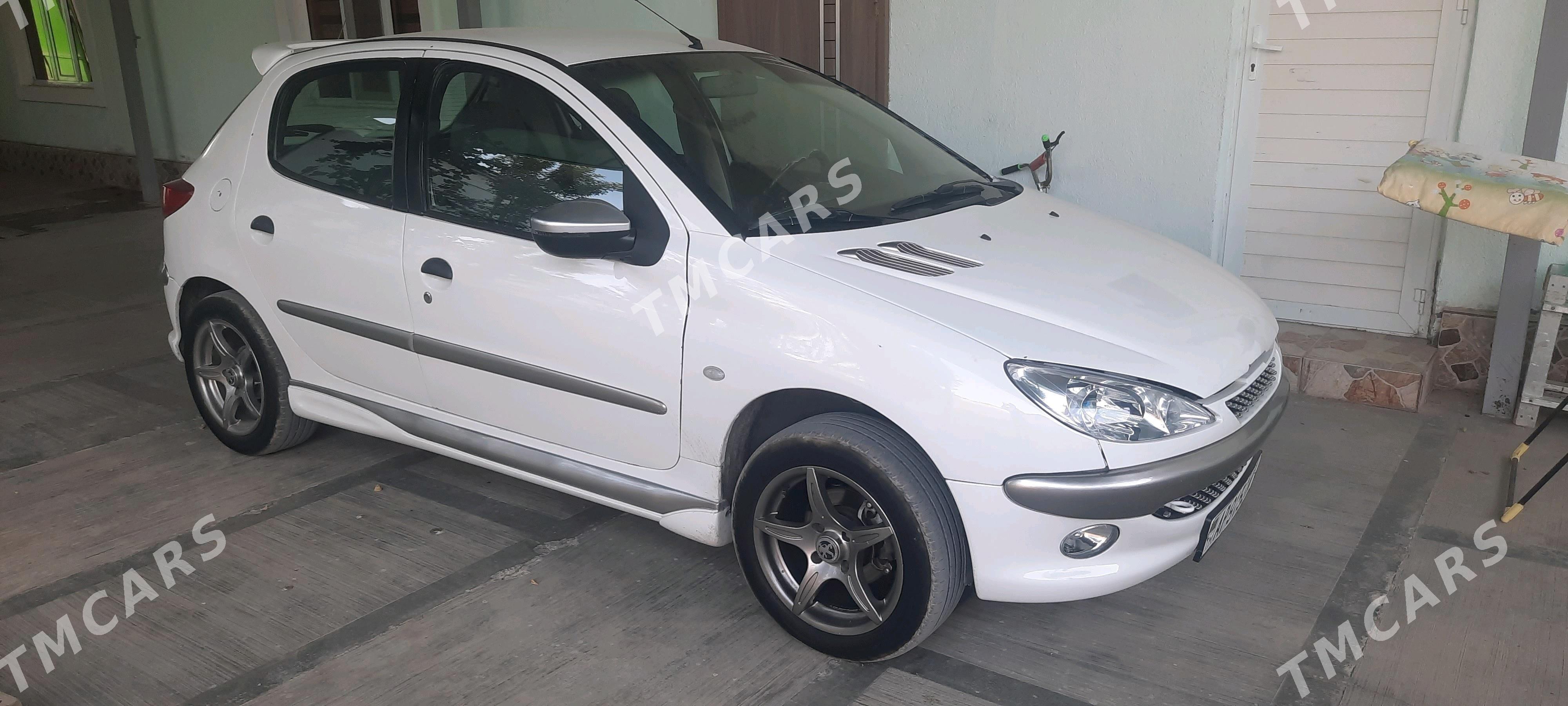 Peugeot 206 2009 - 80 000 TMT - Änew - img 4