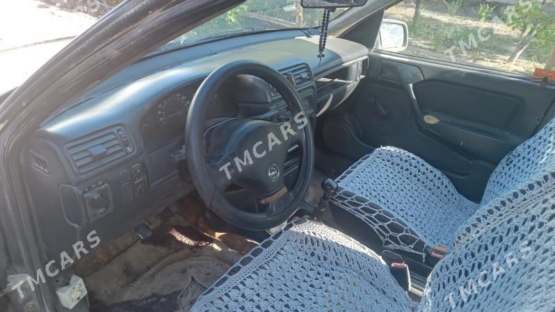 Opel Vectra 1992 - 25 000 TMT - Daşoguz - img 3