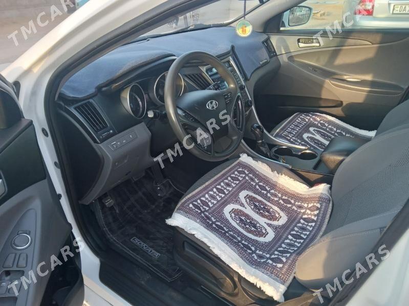 Hyundai Sonata 2011 - 160 000 TMT - Türkmenbaşy - img 5