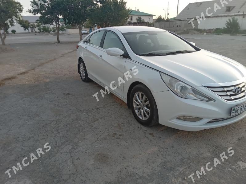 Hyundai Sonata 2011 - 160 000 TMT - Türkmenbaşy - img 4