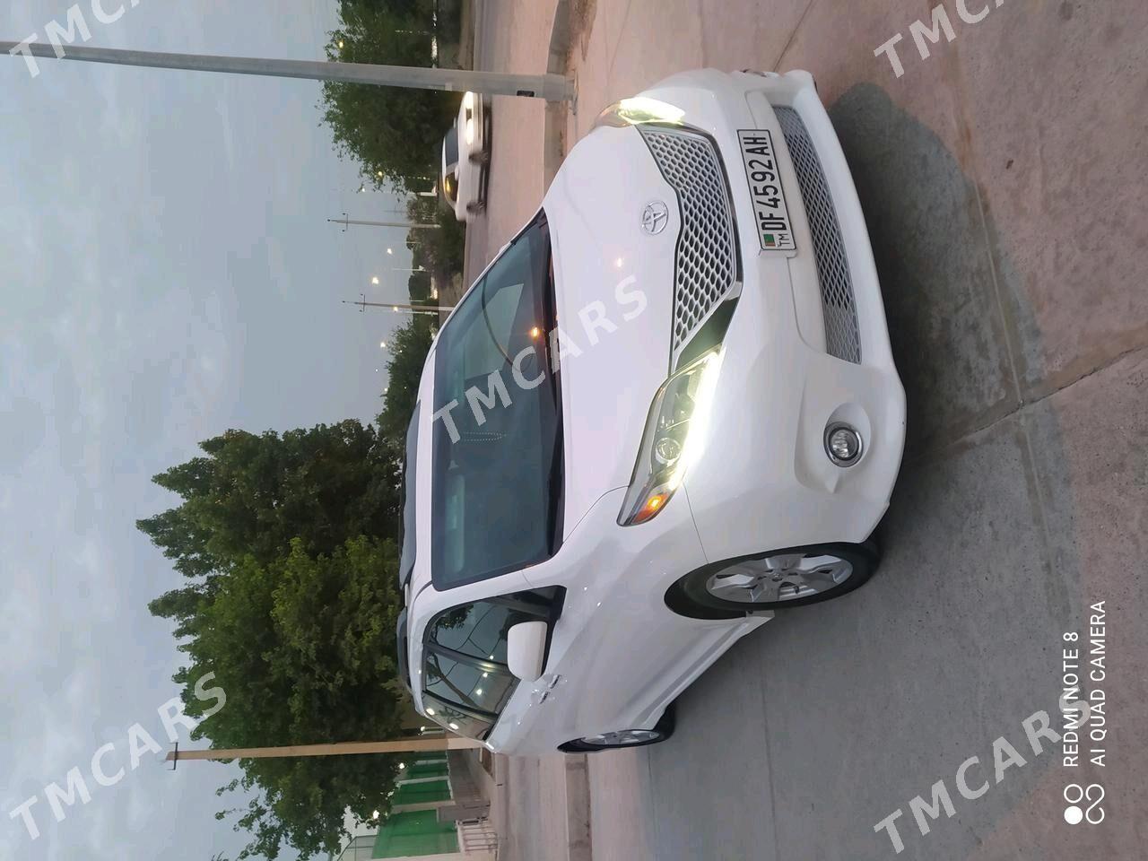 Toyota Sienna 2017 - 500 000 TMT - Gökdepe - img 4