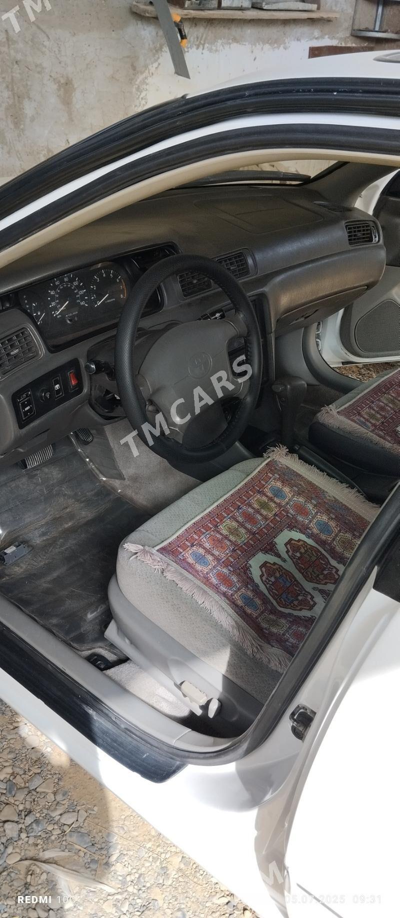 Toyota Camry 2000 - 146 000 TMT - Теджен - img 7
