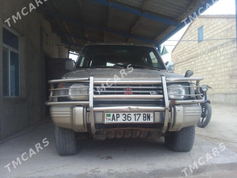 Mitsubishi Pajero 1993 - 20 000 TMT - Берекет - img 3