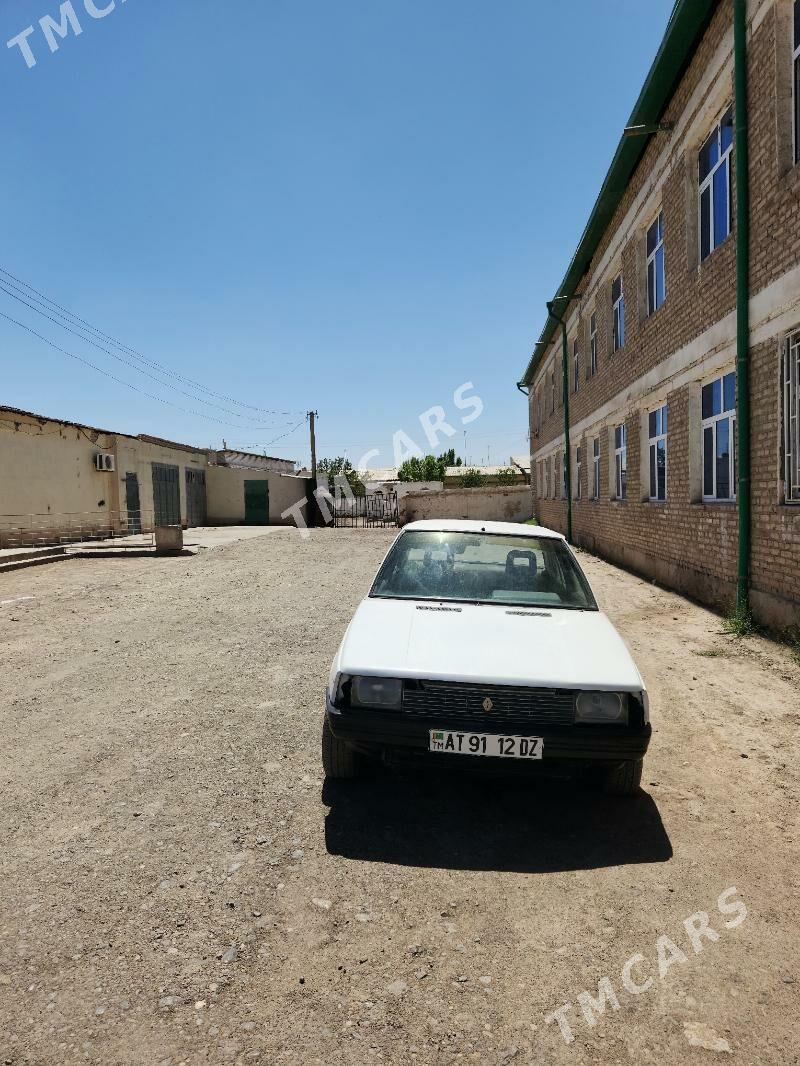 Renault Megane GT 1998 - 20 000 TMT - Дашогуз - img 2