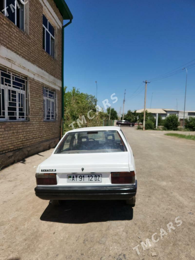 Renault Megane GT 1998 - 20 000 TMT - Дашогуз - img 3