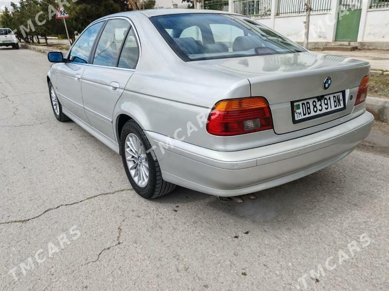 BMW 528 2002 - 135 000 TMT - Balkanabat - img 5