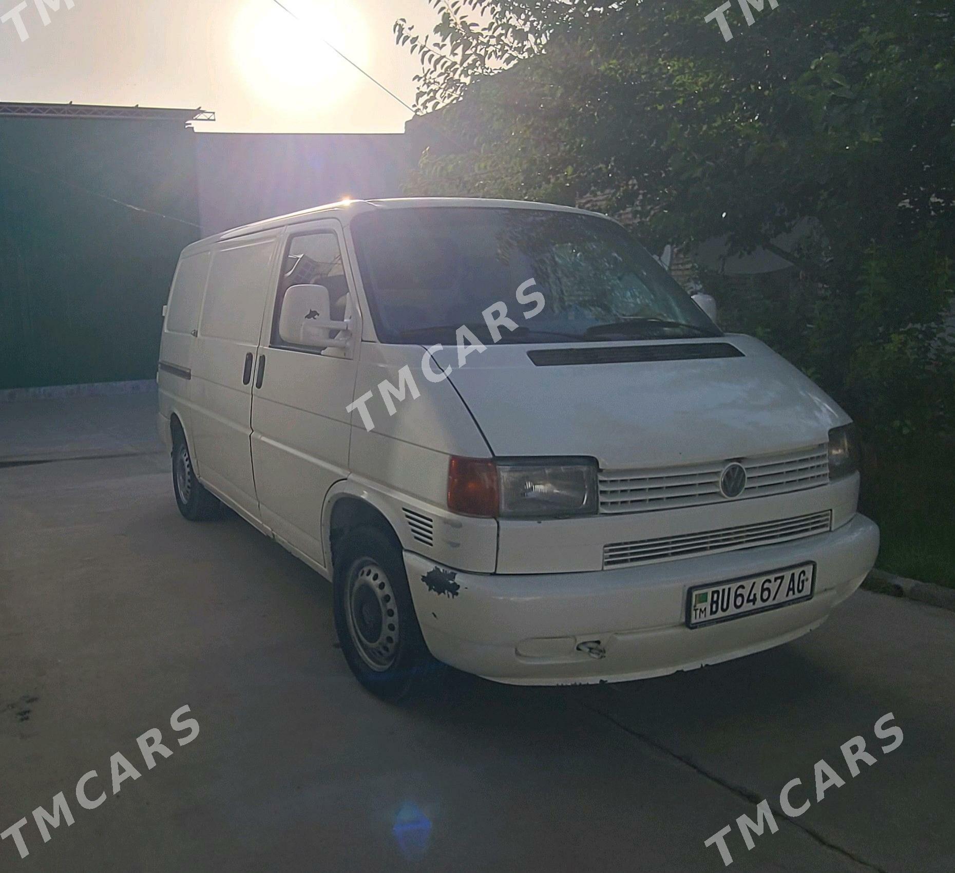 Volkswagen Transporter 2001 - 40 000 TMT - Гарадамак Шор - img 3
