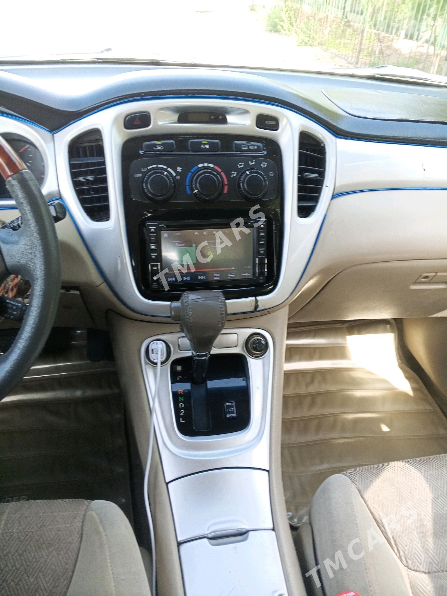 Toyota Highlander 2003 - 150 000 TMT - Aşgabat - img 9