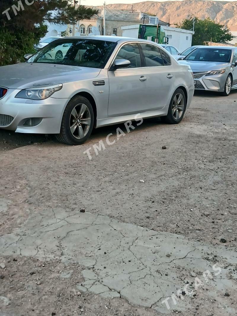 BMW 535 2009 - 150 000 TMT - Туркменбаши - img 3