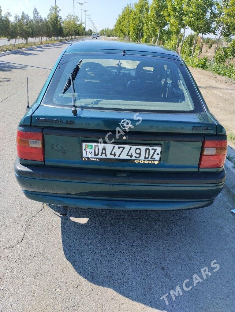 Opel Vectra 1994 - 45 000 TMT - Губадаг - img 2