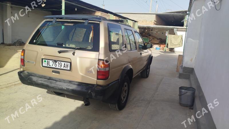 Nissan Pathfinder 1997 - 70 000 TMT - Bäherden - img 4
