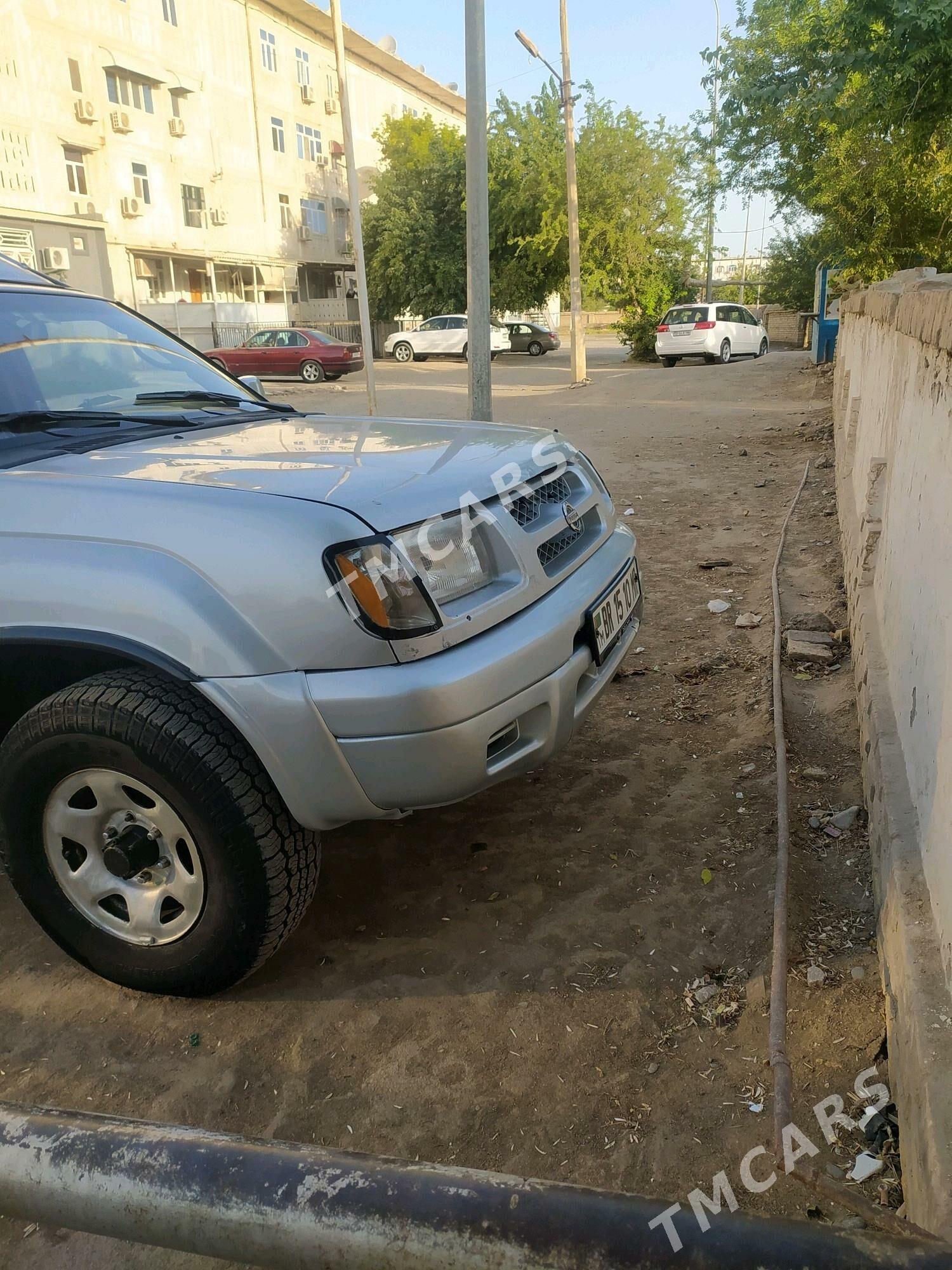 Nissan Xterra 2000 - 73 000 TMT - Тагтабазар - img 3