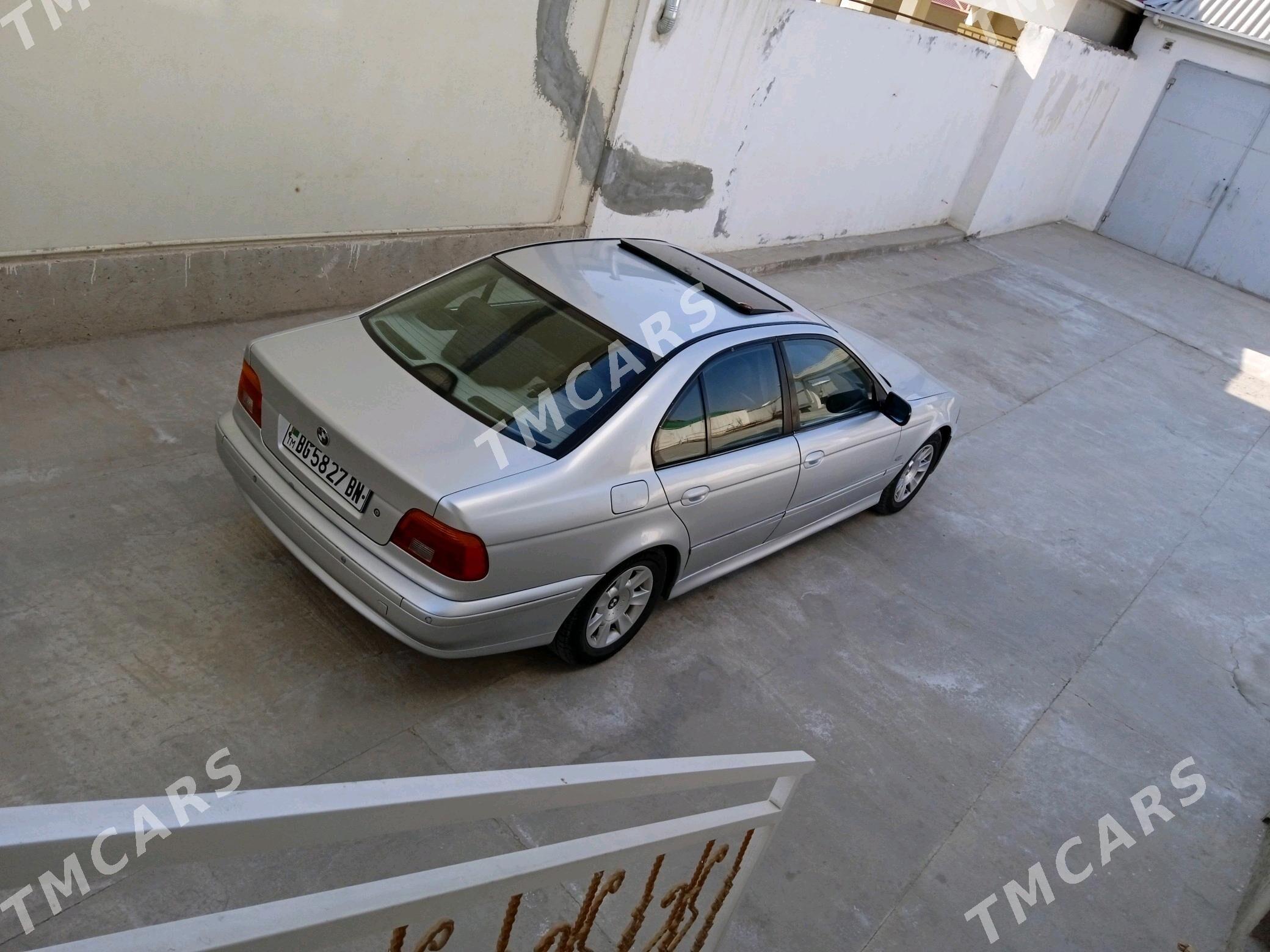 BMW E39 2002 - 90 000 TMT - Balkanabat - img 6