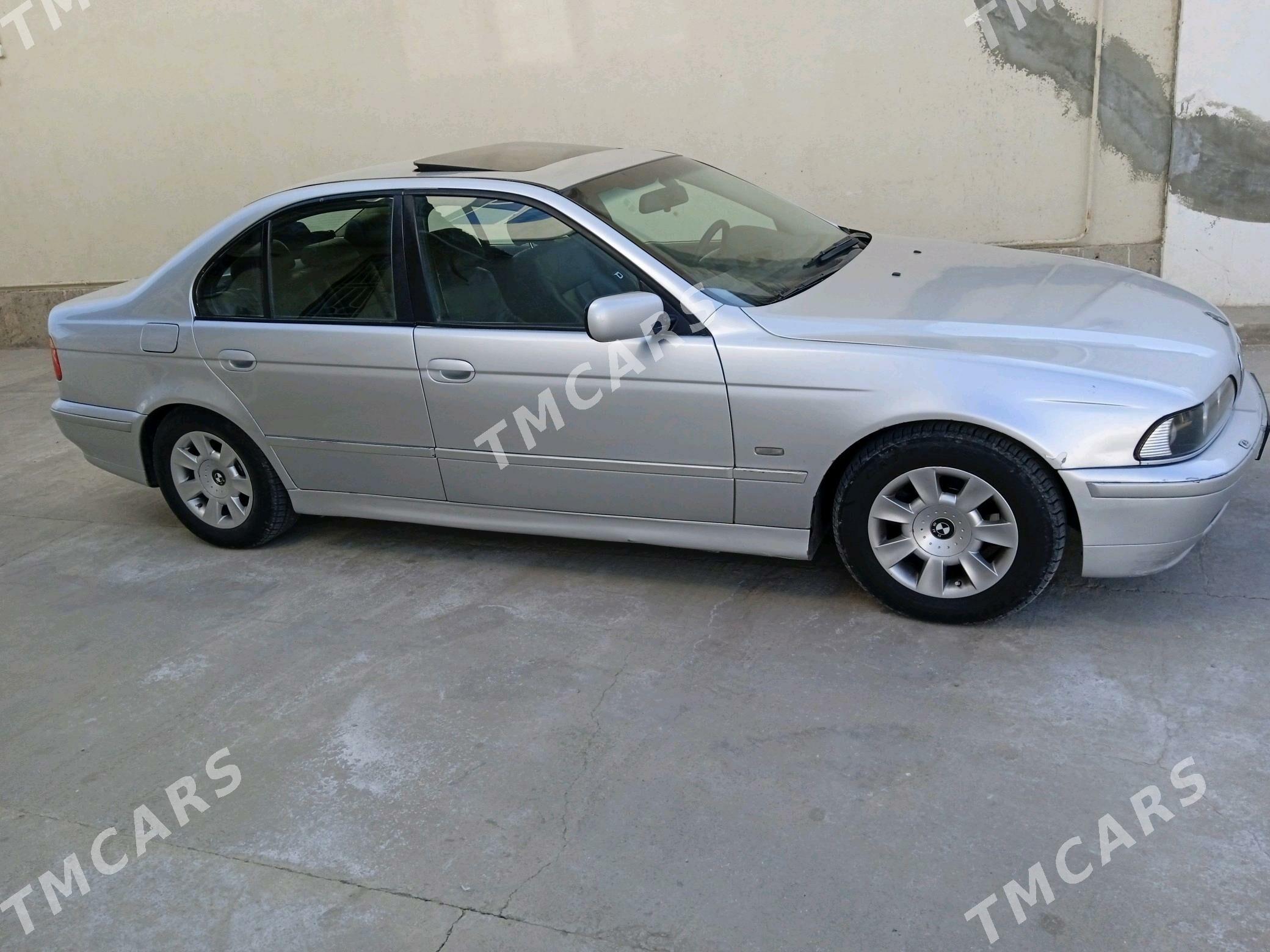 BMW E39 2002 - 90 000 TMT - Balkanabat - img 5