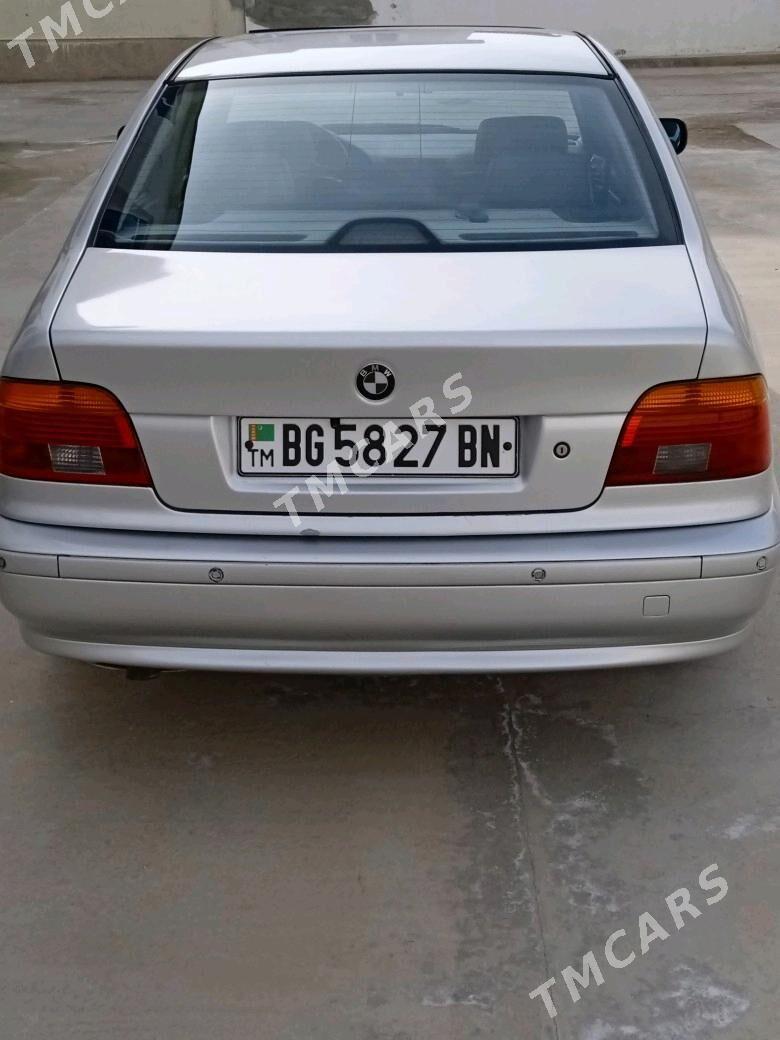 BMW E39 2002 - 90 000 TMT - Balkanabat - img 3
