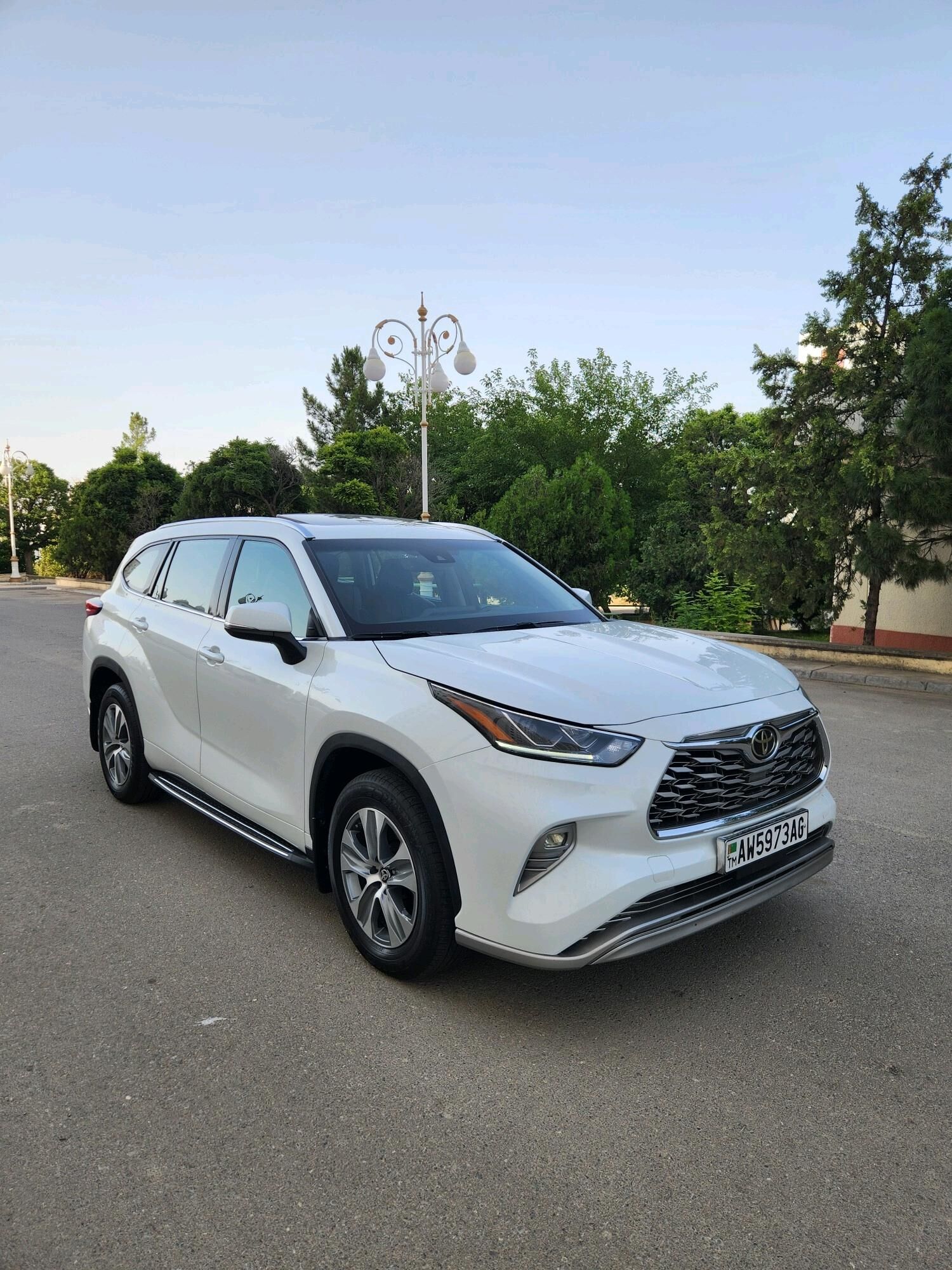 Toyota Highlander 2021 - 548 000 TMT - Aşgabat - img 2