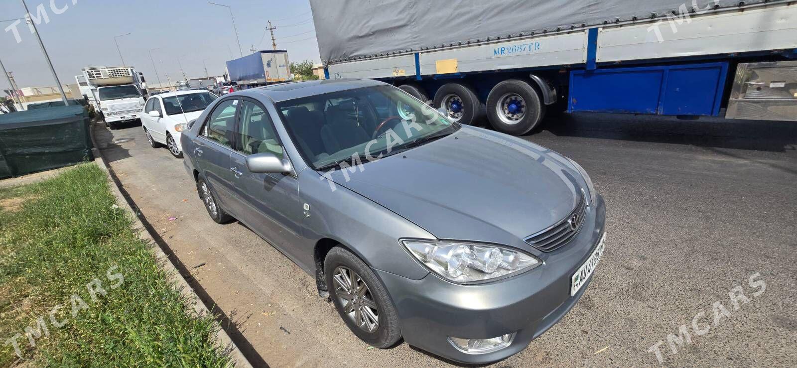 Toyota Camry 2005 - 230 000 TMT - Mary - img 4