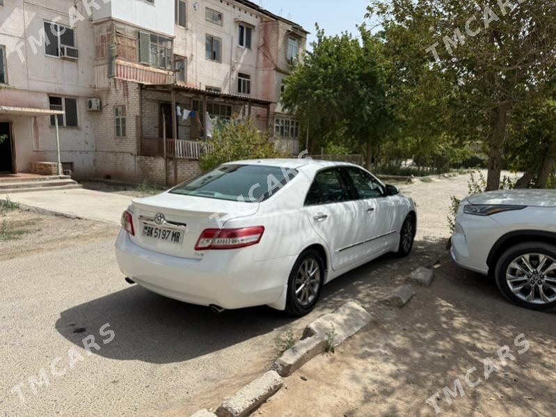 Toyota Camry 2011 - 217 000 TMT - Мары - img 5