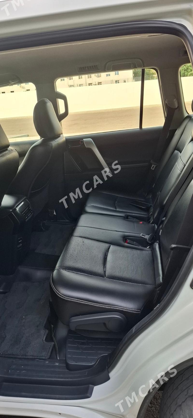 Toyota Land Cruiser Prado 2014 - 595 000 TMT - Türkmenbaşy - img 2