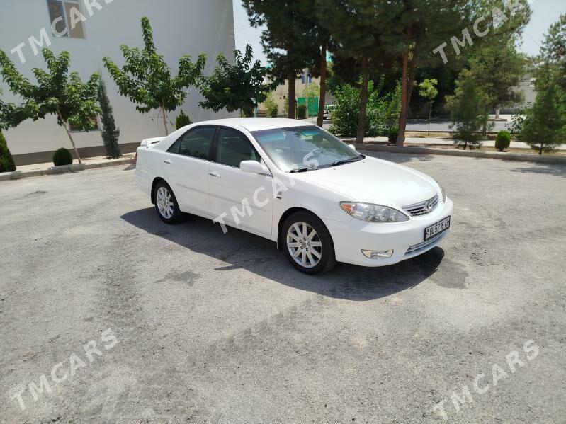 Toyota Camry 2005 - 150 000 TMT - Бедев - img 2