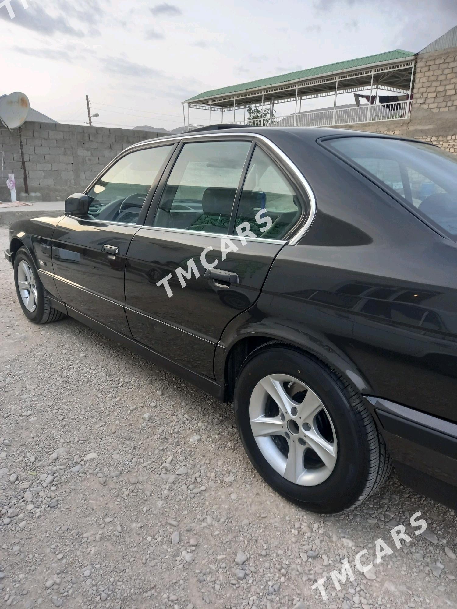 BMW 525 1992 - 65 000 TMT - Balkanabat - img 4