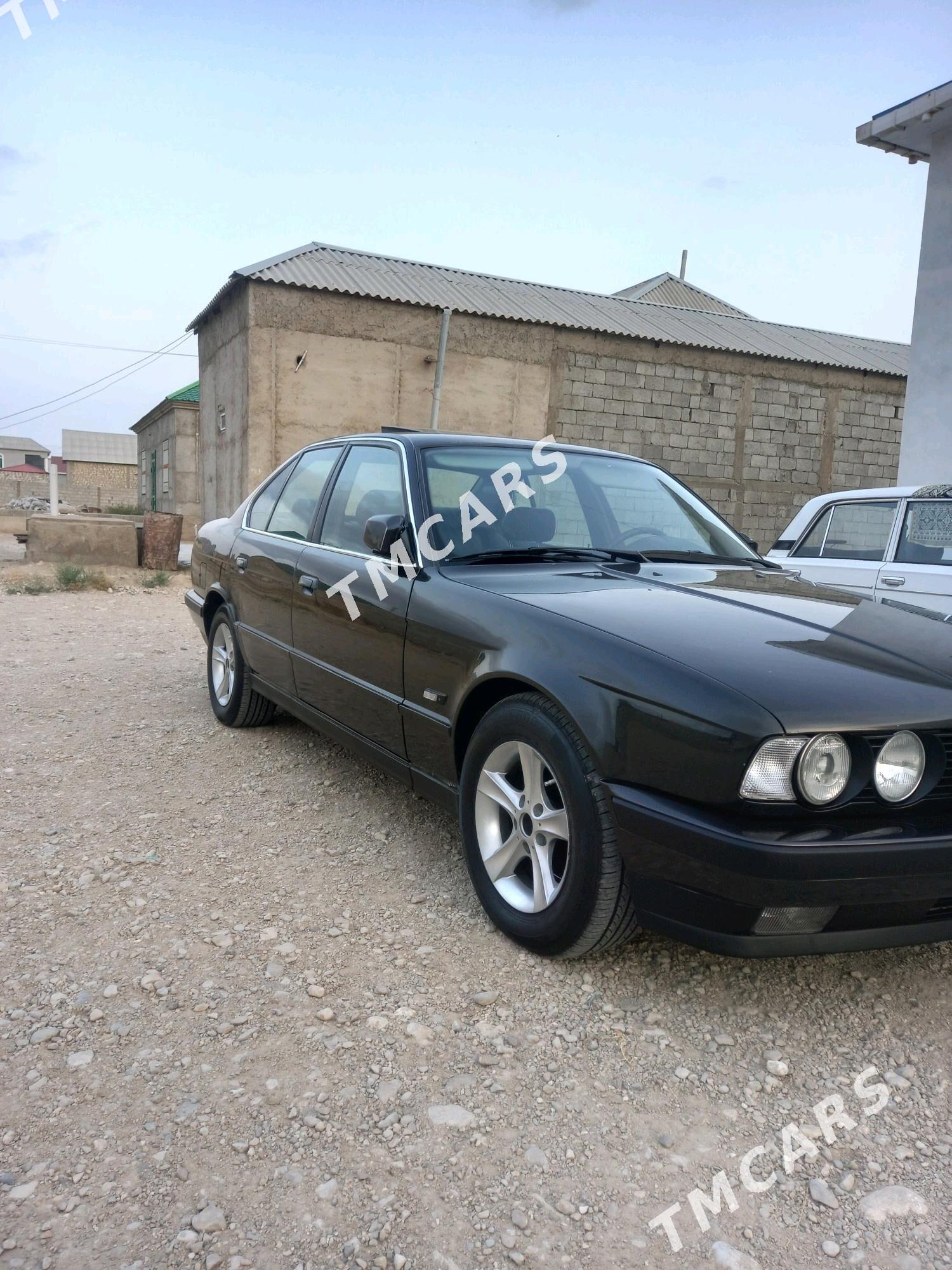 BMW 525 1992 - 65 000 TMT - Balkanabat - img 2