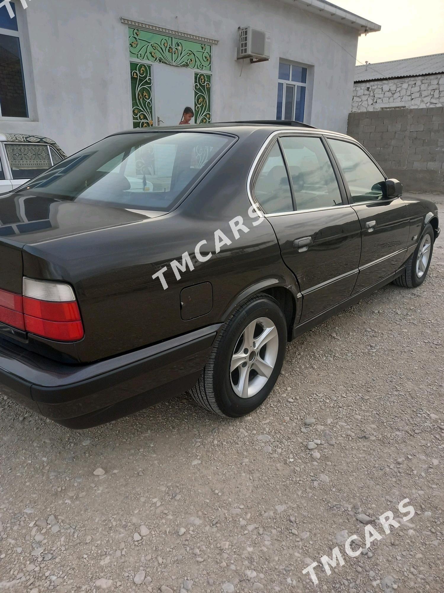 BMW 525 1992 - 65 000 TMT - Balkanabat - img 5