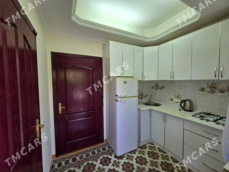 Arenda 30mkr  1et 1kom  аренда - 30 мкр - img 2