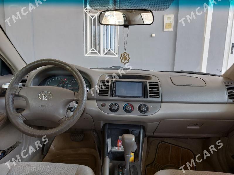 Toyota Camry 2002 - 150 000 TMT - Мары - img 2